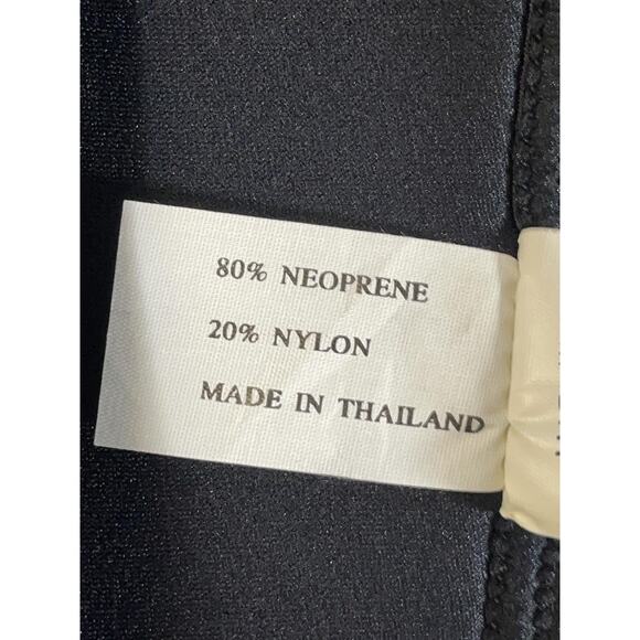 Body Glove Womens Under Vest Wetsuit Top Size 9 Neoprene Black 1321W.A Surf Dive - Picture 6 of 10